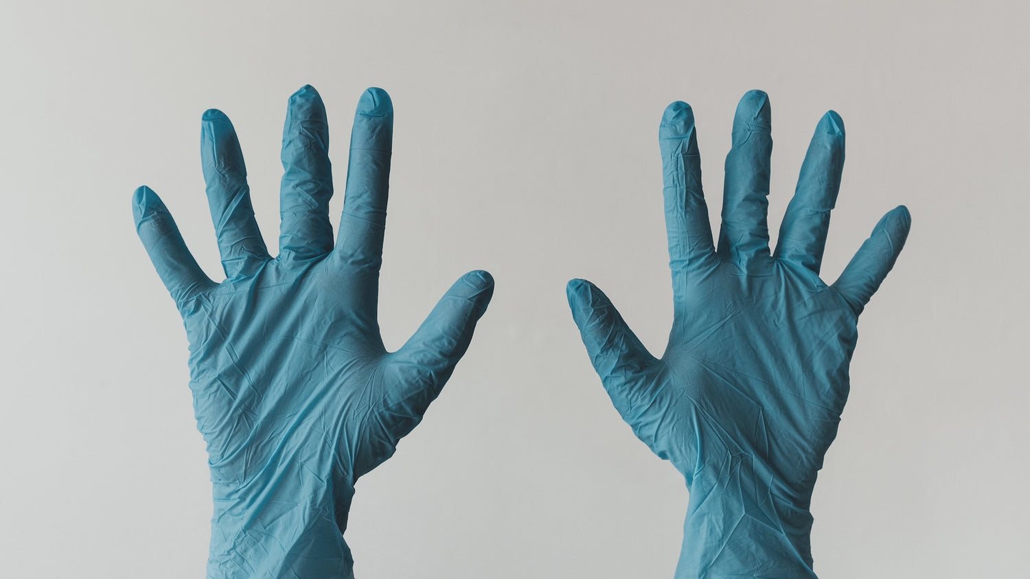 Looni physician Q&A blog post with photo by @claybanks on https://unsplash.com/photos/e6pK_snssSY?utm_source=unsplash&utm_medium=referral&utm_content=creditCopyText