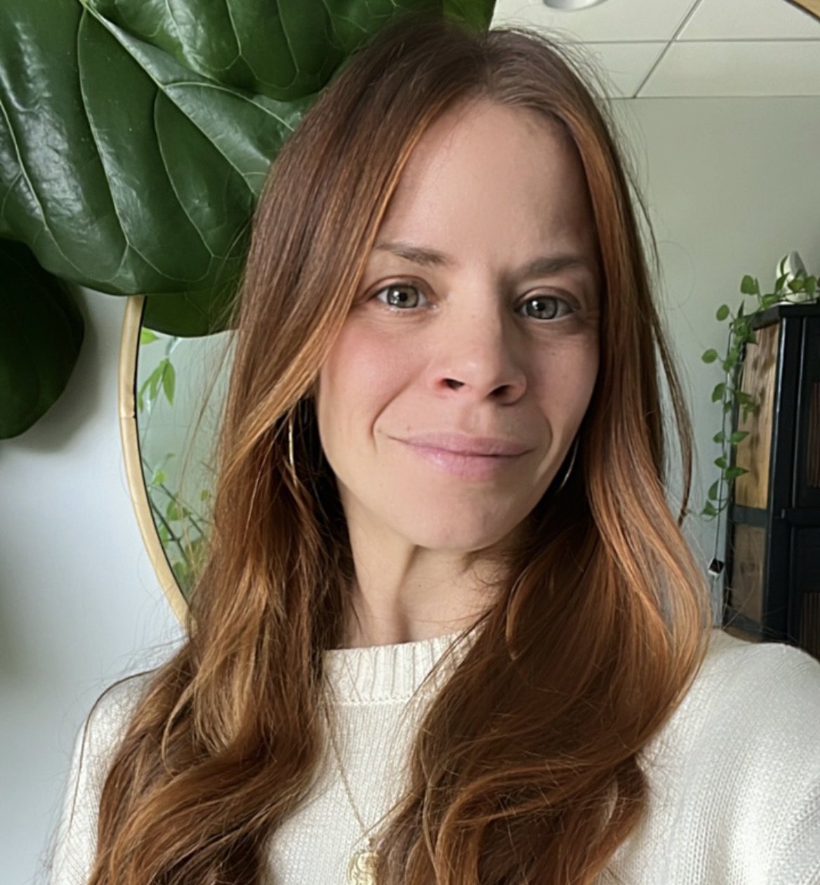 Looni Q&A blog post of community medical questions with photo of Dr Stephanie Colantonio